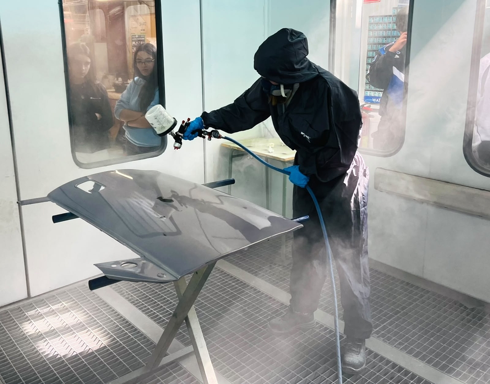 Sagola in the classroom: hands-on training in Burgos and SagolaSPRAY™ at PFITech