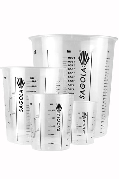 Mixing cups