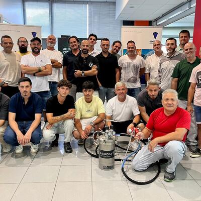 Sagola in high-end finishing for the sports and leisure marine sector: two training days with the IMRON MARINE range (Axalta)